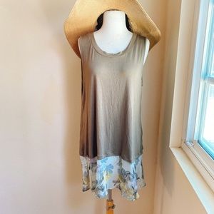 Lori Goldstein Knit Contrast Tunic Top